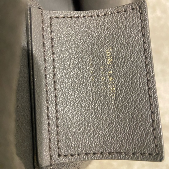 Saint Laurent Grey Shopping Leather Tote - Picture 12 of 13